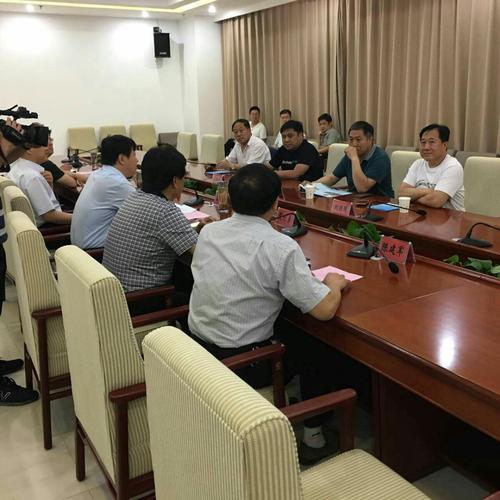 河北英虎農業機械制造有限公司赴我縣考察對接項目 推動農業機械化高質量發展